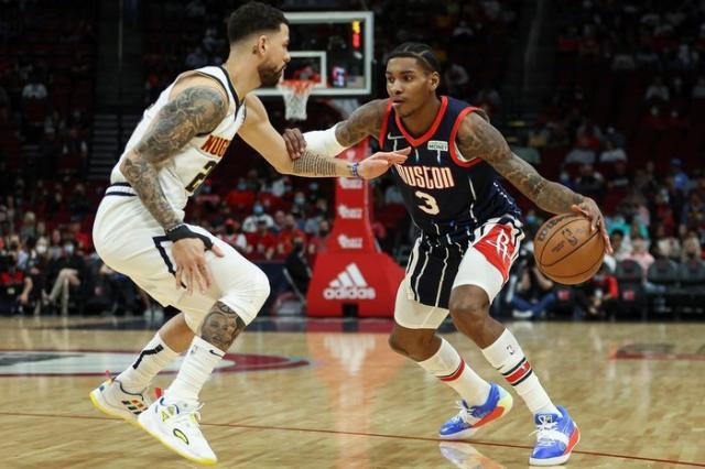 星空体育下载-火箭爆发内讧！波特中场休息发飙 下半场离开球馆