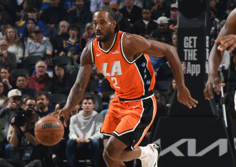 莱昂纳德双里程碑：连续38场20+生涯最长 突破16000分大关