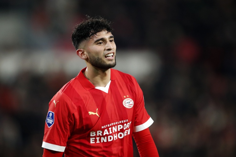 星空体育下载app-TA：富勒姆在谈判以3800万美元引进埃因霍温前锋佩皮